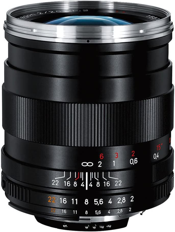 Zeiss Distagon T* 2/28