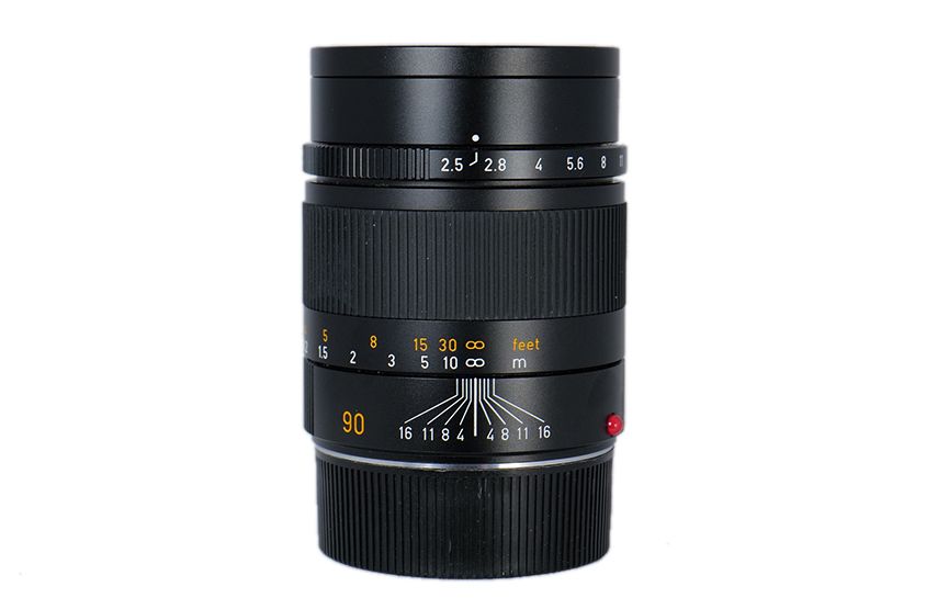 Leica Summarit-M 90mm f/2.5